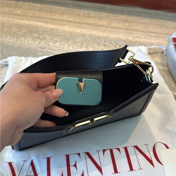 NWT Valentino Black Shoulder Bag with Gold Accents - Picture 4 of 7